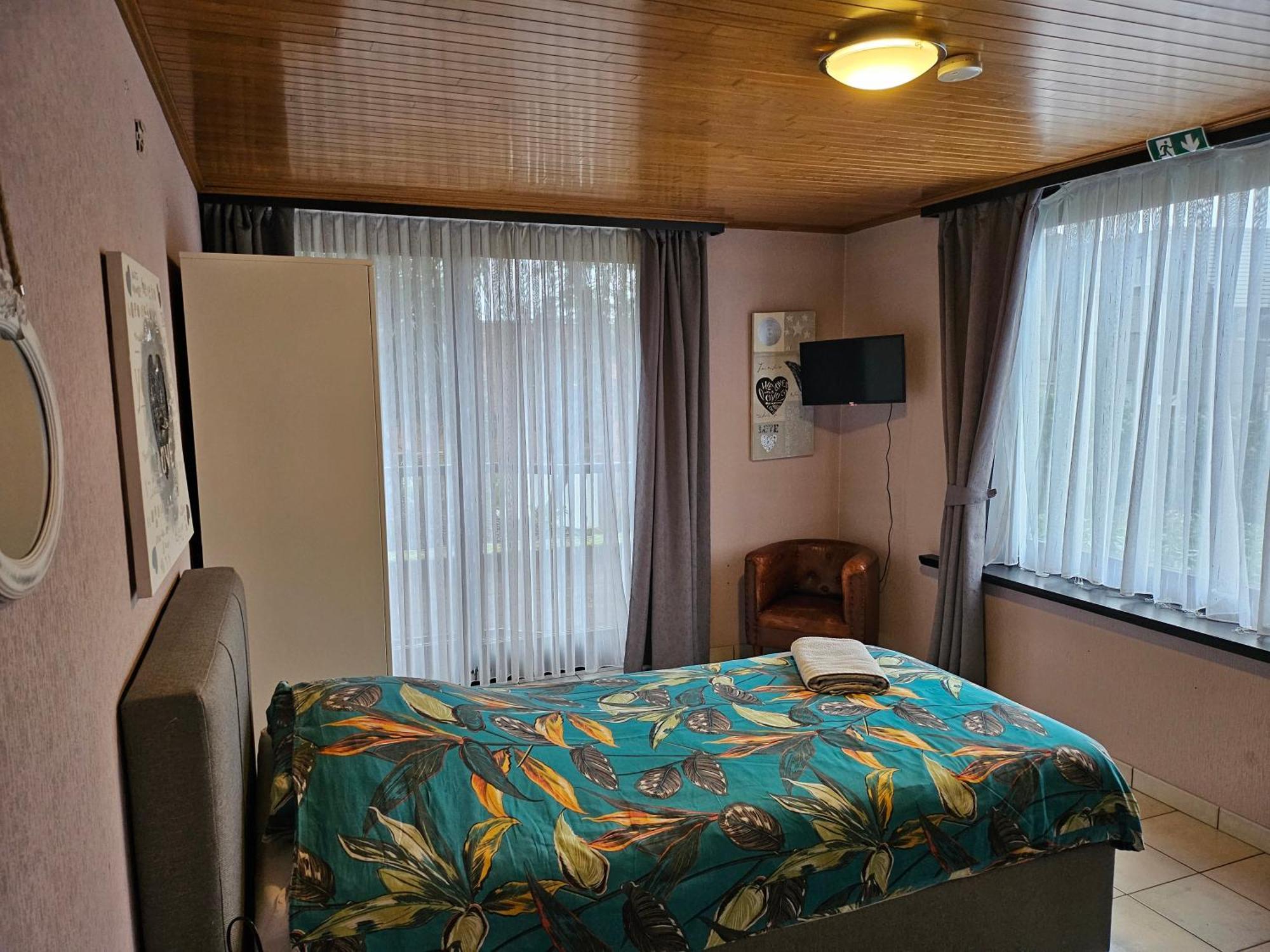 Homestay Gent-Merelbeke Self Check-In Service Melle الغرفة الصورة