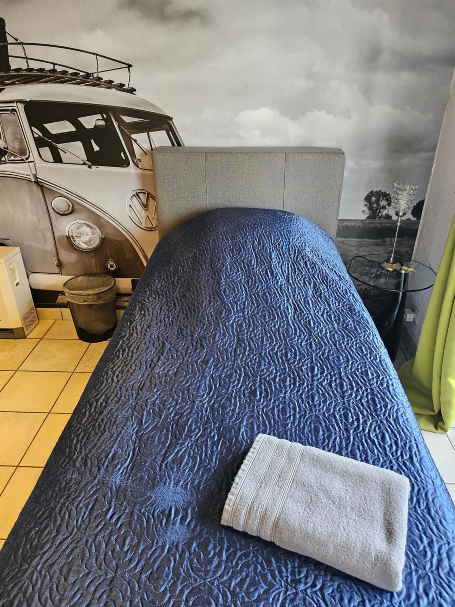 Homestay Gent-Merelbeke Self Check-In Service Melle الغرفة الصورة
